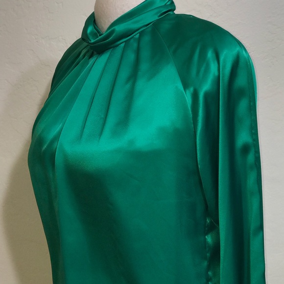 JUSTIN TODD Size:12 High Neck Satin Blouse - Picture 3 of 6
